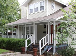 302 Orange Ave, Farmersville, TX 75442