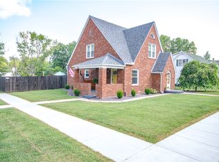 428 N 5th St, Vandalia, IL 62471
