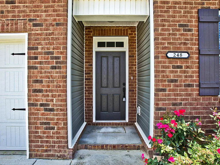 248 Autumn Terrace Ln — Photo 3