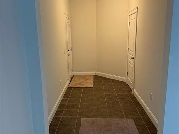 3rd image of 435 E Freemason St APT 2B