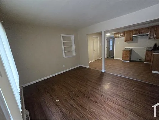 6146 Dupree Ave — Photo 3