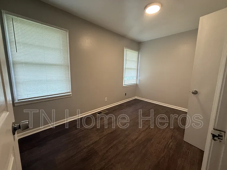 2810 Cecil Ave — Photo 6