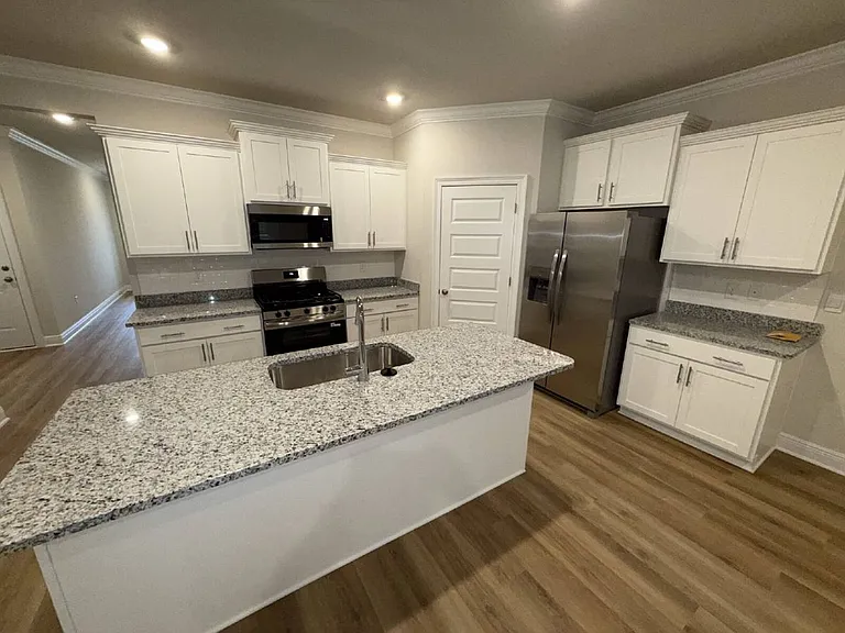 31697 Lyon Rd — Photo 3