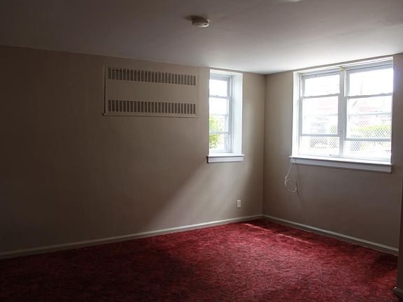 2nd image of 1330 E 51st St