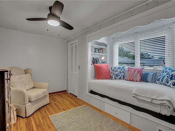 4th image of 46 Nandale Dr