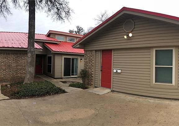 3rd image of 331 Woodland Trl