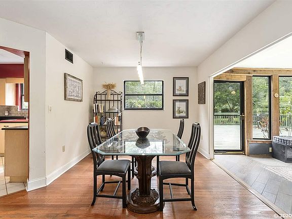 4th image of 10416 NW 148th Pl