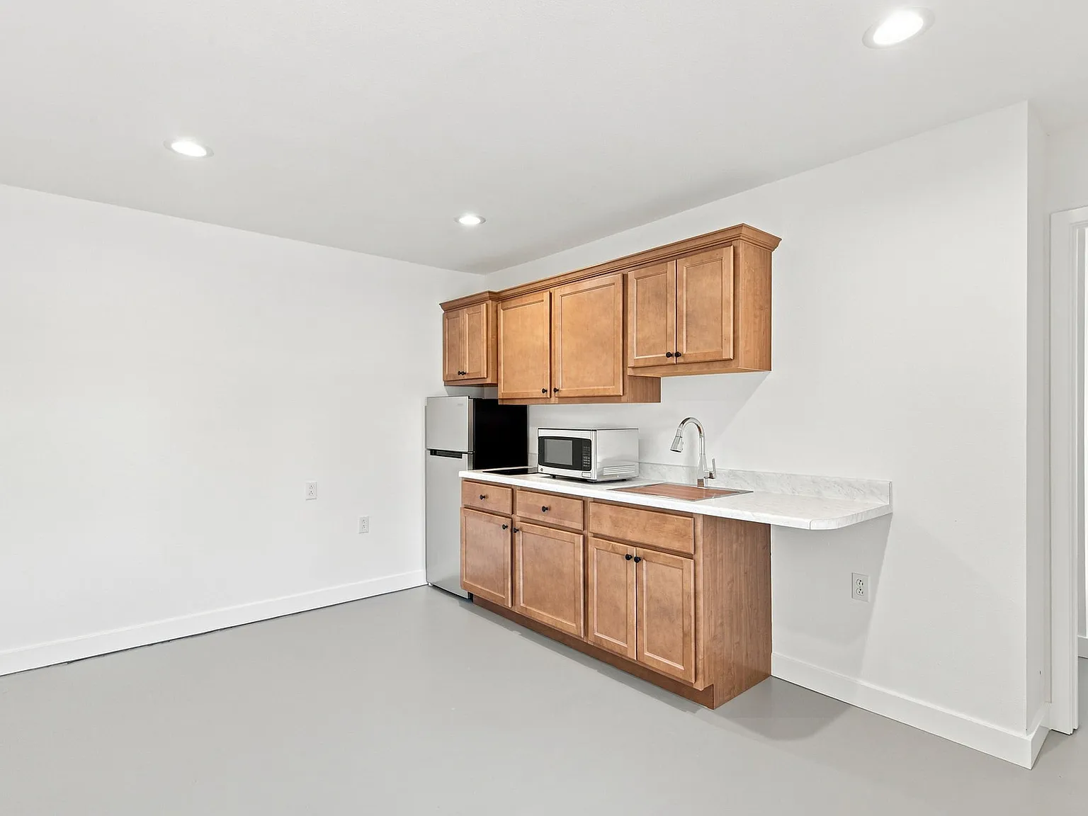 1241 West Ashley Road - Unit 107 — Photo 2
