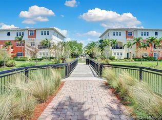 622 SW 2nd Ave, Pompano Beach, FL 33060