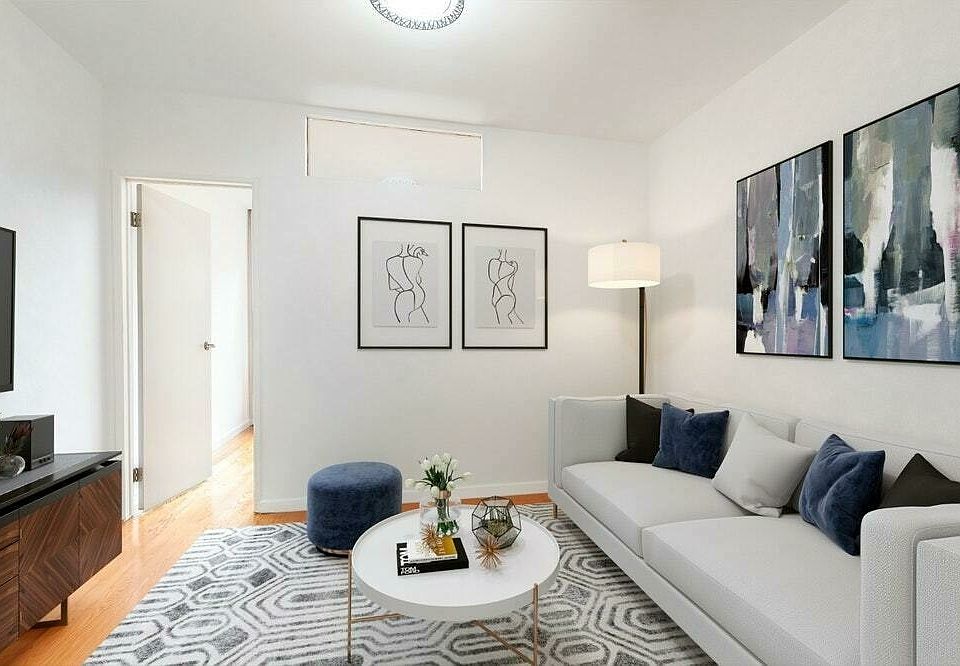 1st image of 444 W 48th St #4E*