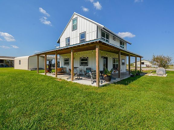 4th image of 2749 W Bayshore Dr