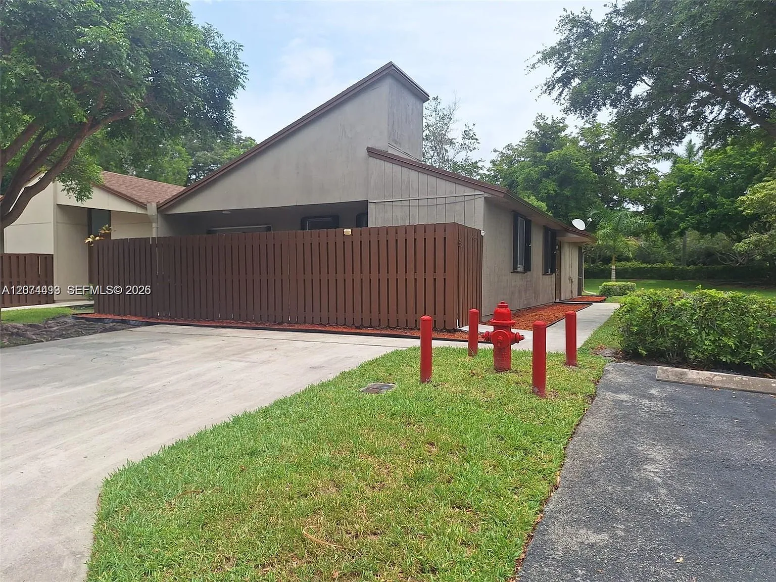 Timberwalk Ii Sec 4 — Photo 3