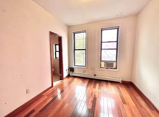 Rented by Oxford Property Group | media 1