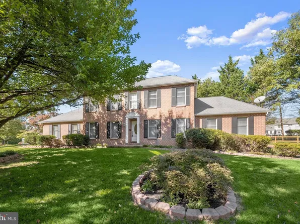 1672 Thrasher Dr, Finksburg, MD 21048