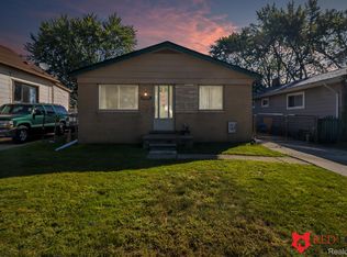 24868 Tuscany Ave, Eastpointe, MI