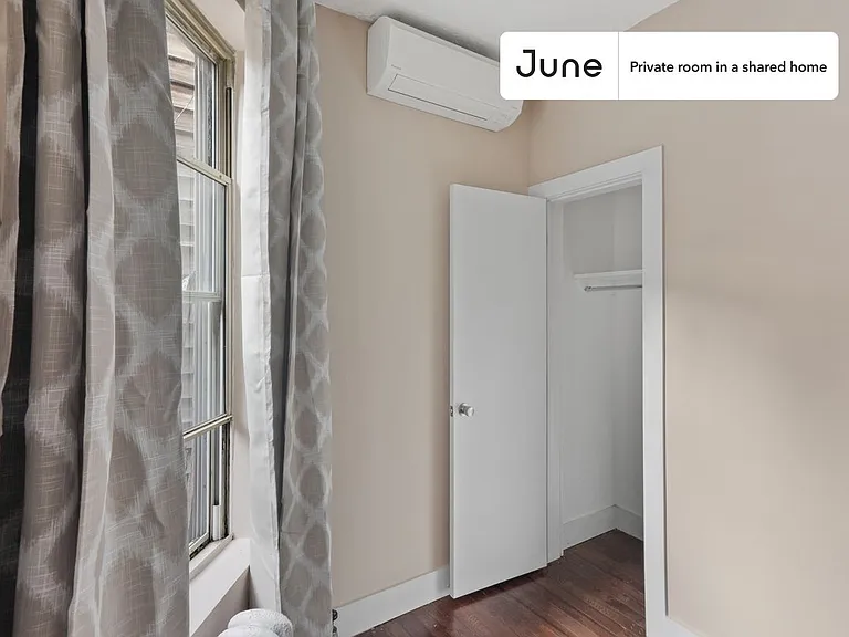 2141 Cortelyou Rd #C — Photo 3