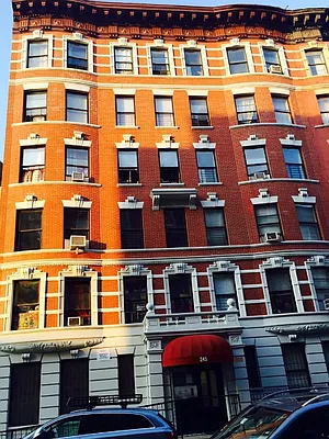 Rented by Charles Coutinho LLC | media 23