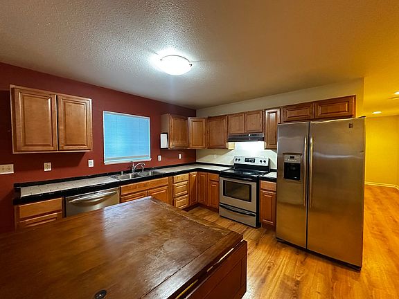 3rd image of 3155 Bacchus Ct APT B