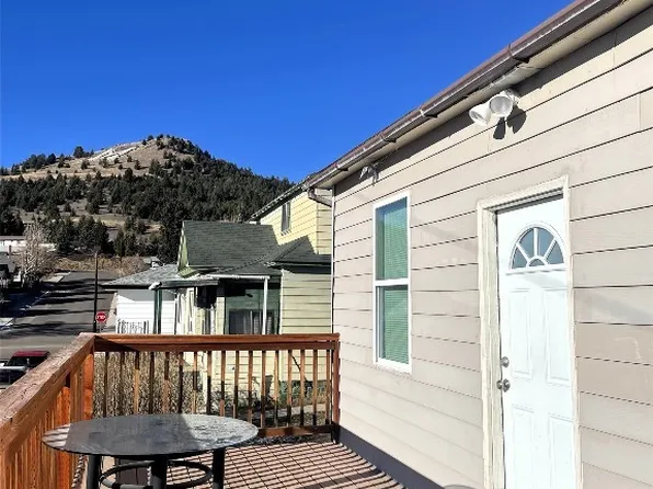 1023 Waukesha St, Butte, MT 59701