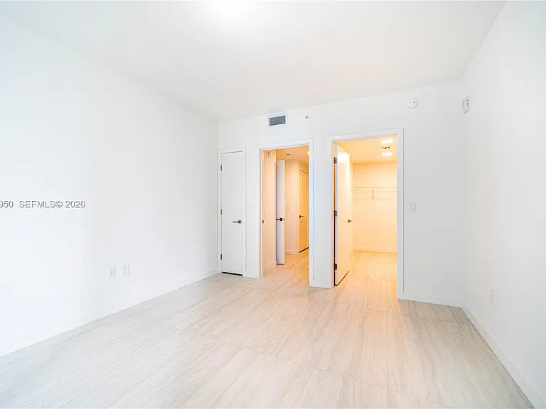 77 SE 5th St #2908 — Photo 42