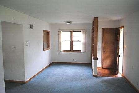 3rd image of 3214 W Lakefield Dr
