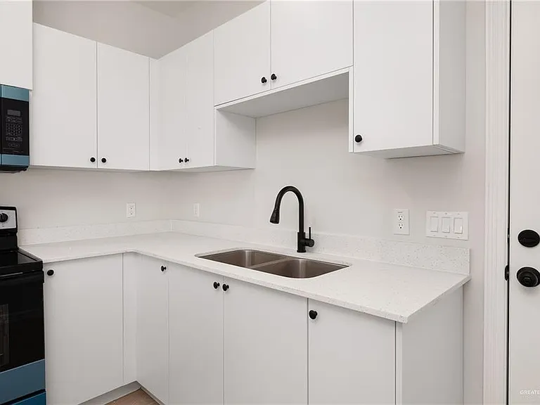 1208 N Aryana Ave — Photo 9