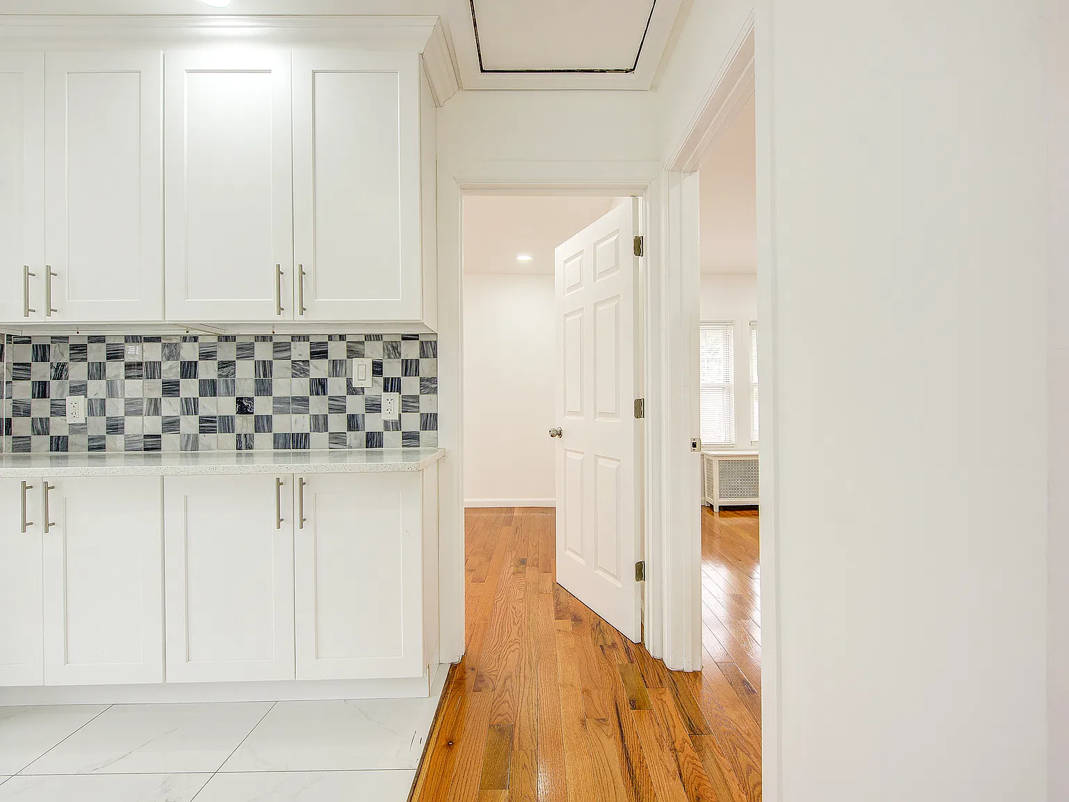 1 bed, $2,700 — Photo 4