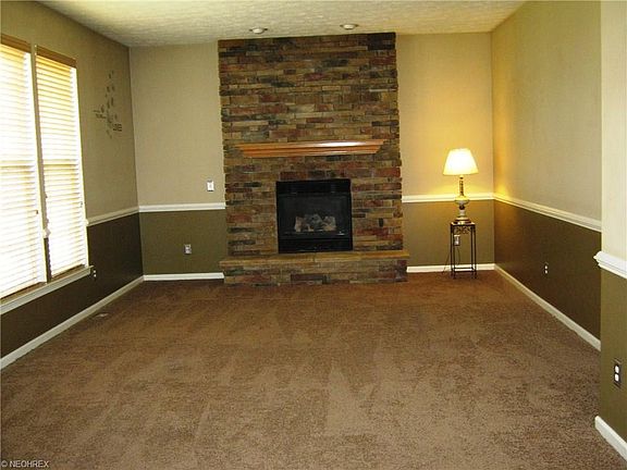 2nd image of 587 Rolling Brooke Way