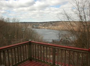 25B Rogers Ave, Norwich, CT 06360