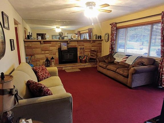 3rd image of 7149 Twinview Dr