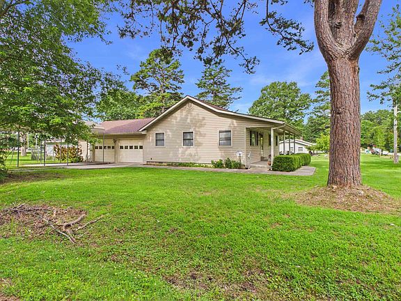 4th image of 1201 Blue Bonnet Ave