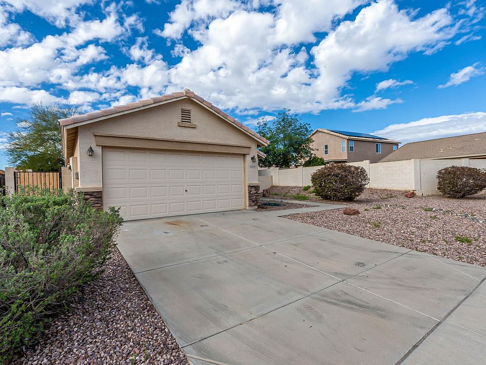 1st image of 15323 W Banff Ln