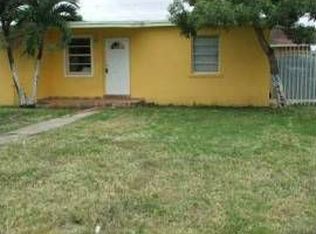 10001 SW 42nd Ter, Miami, FL 33165