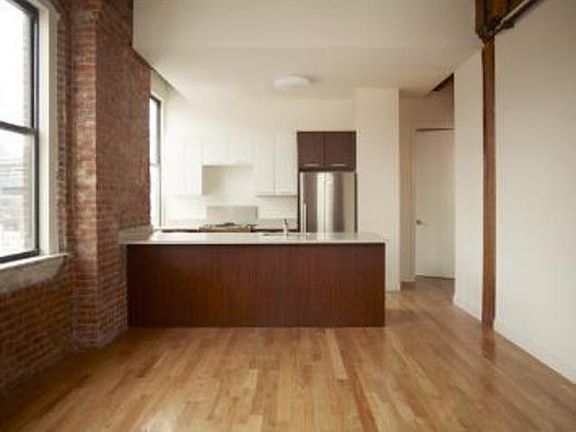 2nd image of 390 Wythe Ave APT 4K