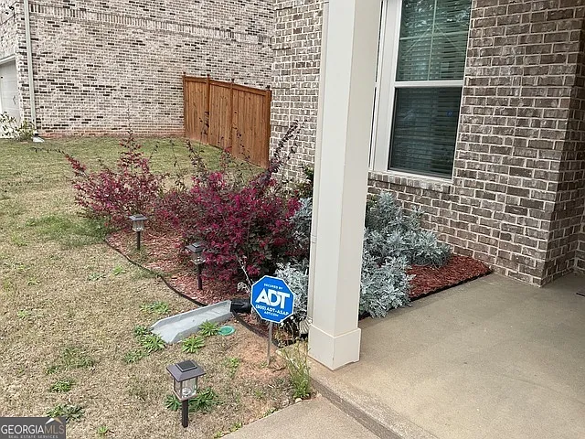 5 bed, 3.0 bath, 3184 sqft, $3,500 — Photo 4