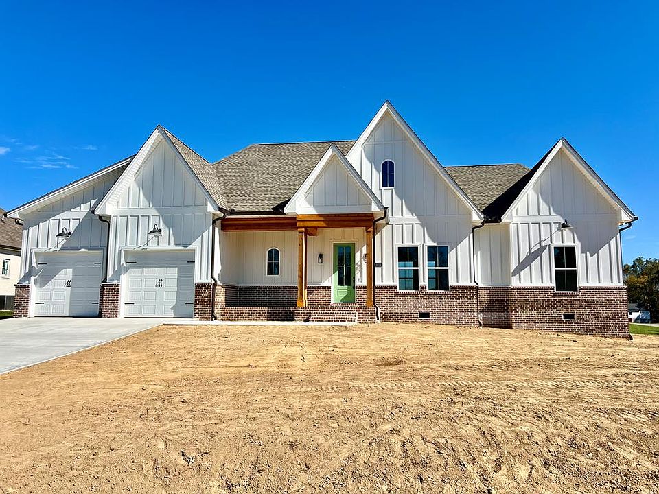 1st image of 3075 Westowne Cir