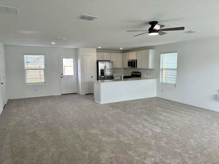 228 Sormonne Loop — Photo 8
