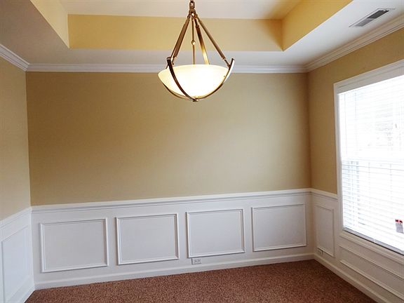 3rd image of 4849 Cherry Blossom Dr