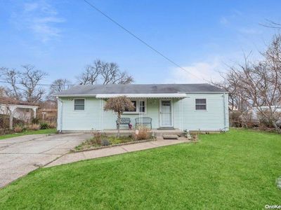 53 Yarnell Street, Brentwood, NY, 11717
