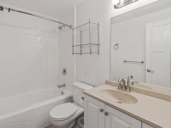 3rd image of 1233 E Cottonwood Hills Dr #16