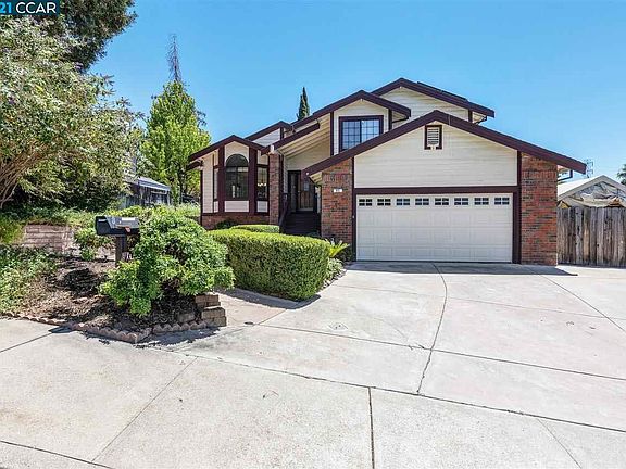 2nd image of 815 Bourton Ct