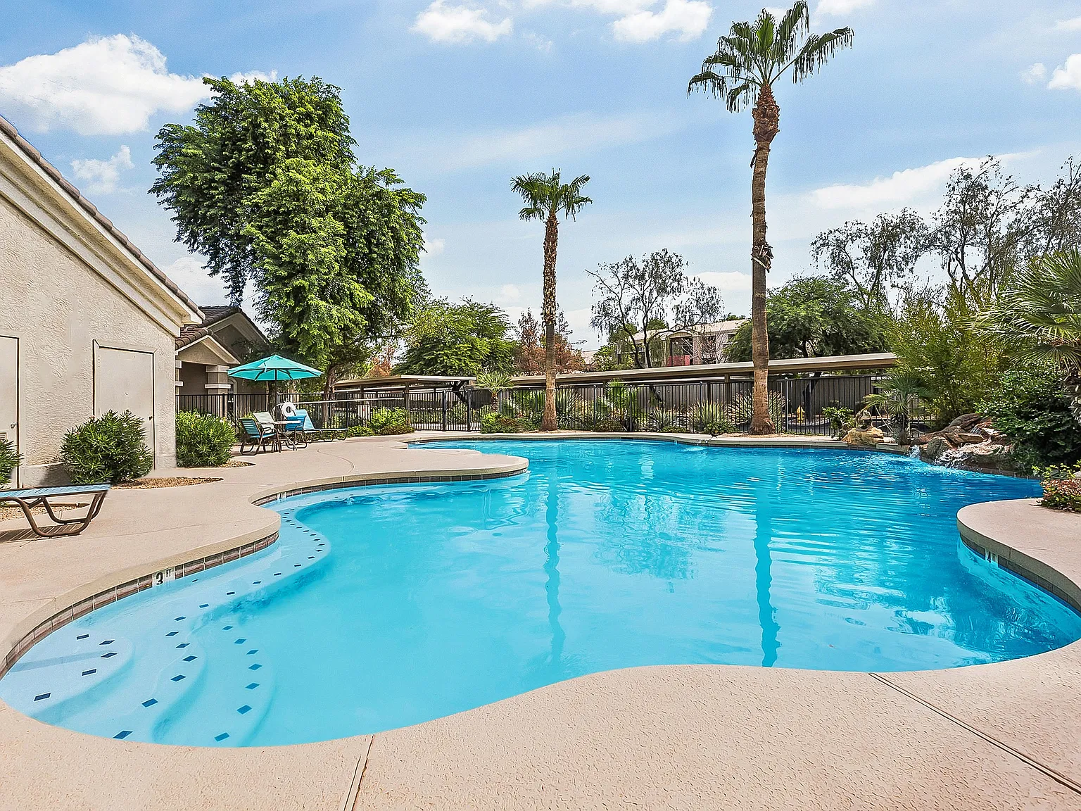 Tierra Antigua Apartments — Photo 3