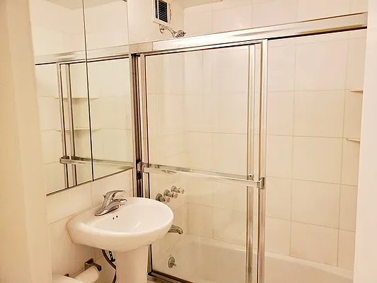 Rented by Corcoran | media 10