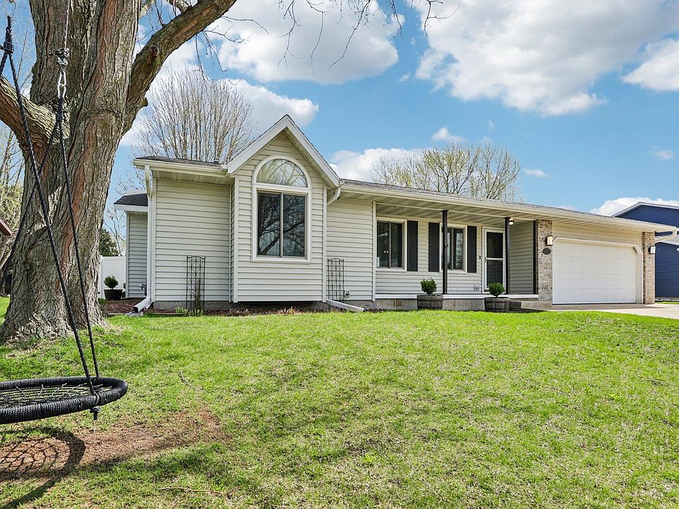 1st image of 1008 Eric Ln
