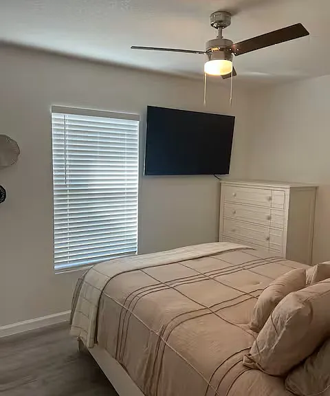 5365 NW 57th Ave — Photo 14
