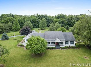 7520 17 Mile Rd NE, Cedar Springs, MI 49319