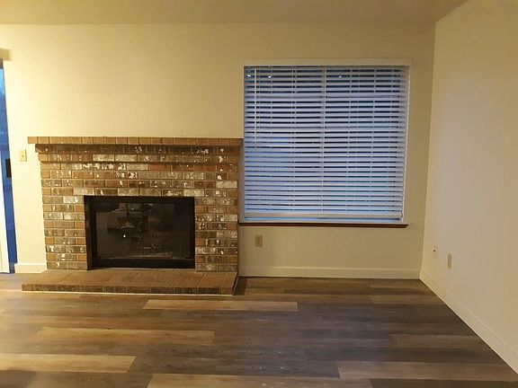 2nd image of 9615 52nd Avenue Ct E #B