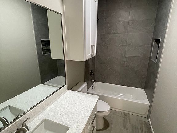 5th image of 3703 Chapa Ave #4