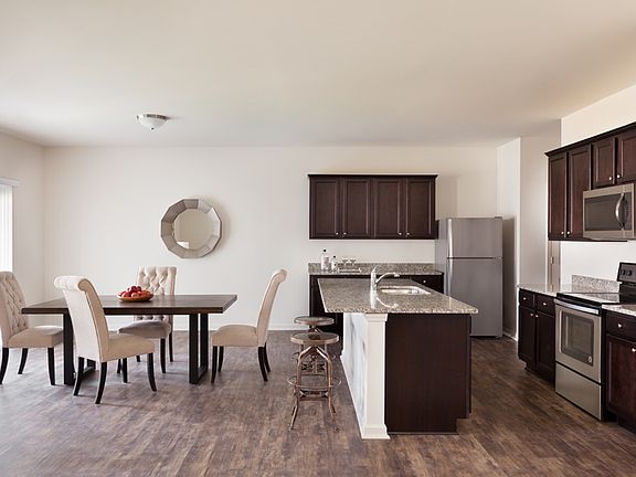 Ophelia Dining and Kitchen