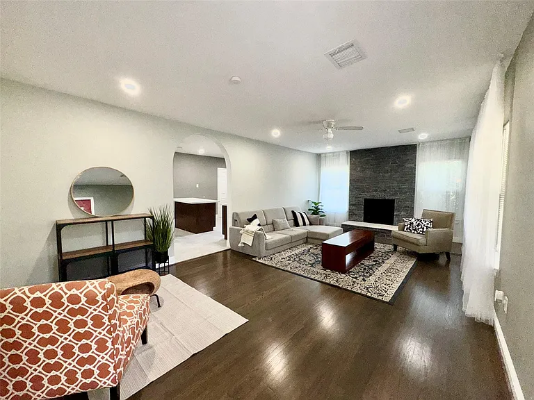 7135 Cayton St #A — Photo 2